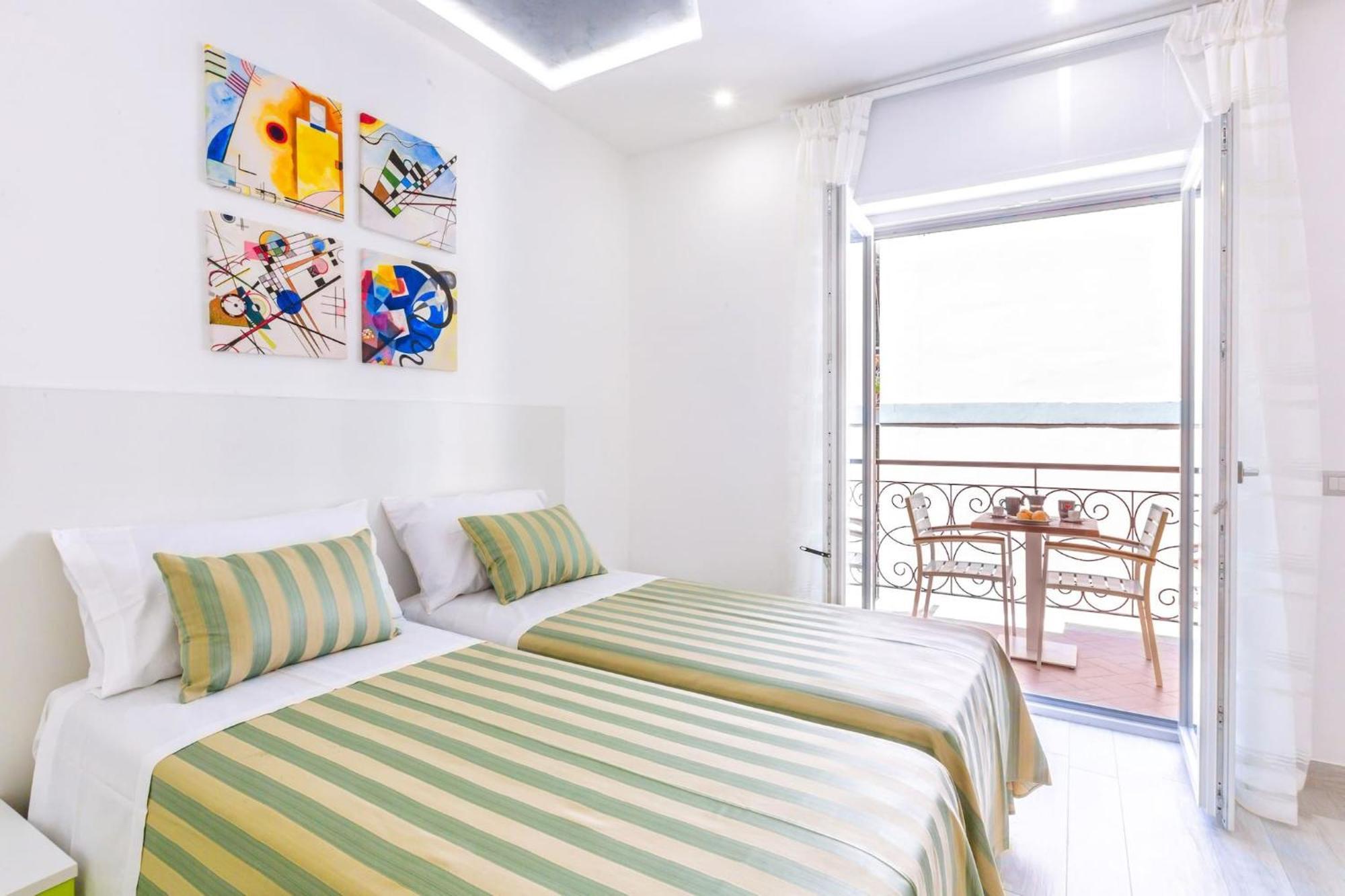 Sorrentovibes - New & Stylish Two Bedroom Apartment With Balconies Exteriör bild