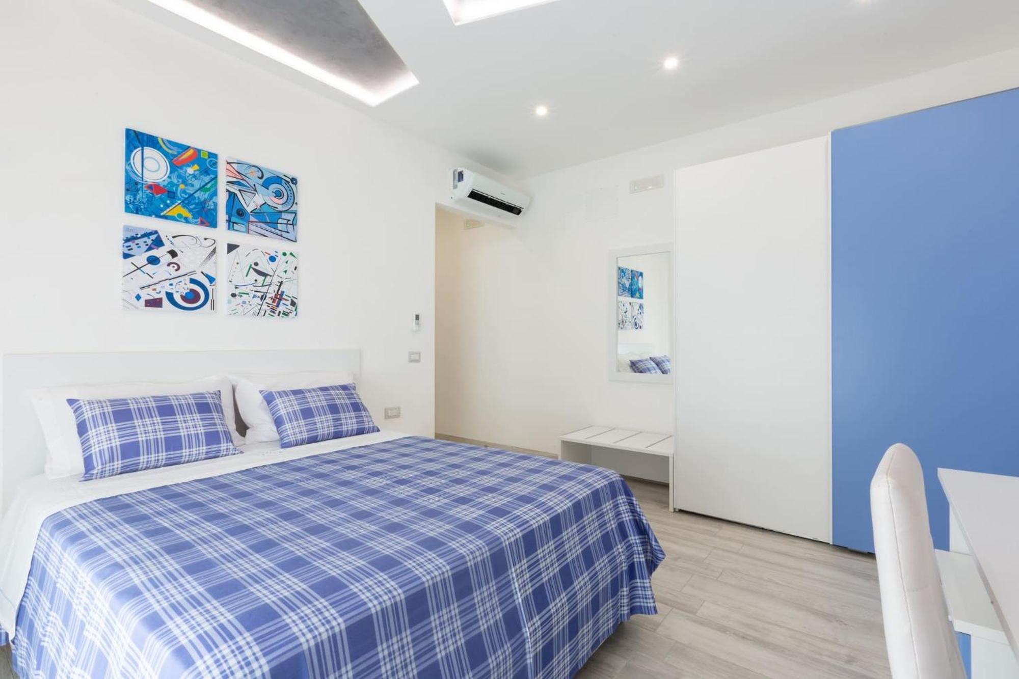 Sorrentovibes - New & Stylish Two Bedroom Apartment With Balconies Exteriör bild
